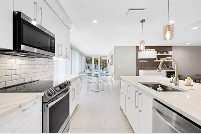 2801 NE 59th St, Fort Lauderdale, FL 33308 - Photo 9