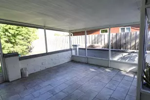 4421 NW 34th Ct, Lauderdale Lakes, FL 33319 - Photo 9