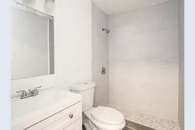 4421 NW 34th Ct, Lauderdale Lakes, FL 33319 - Photo 13