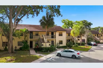 3053  Carambola Cir, Unit #3053, Coconut Creek, FL 33066 - Photo 31
