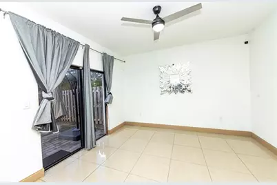 20920 NE 8th Ave, Miami, FL 33179 - Photo 5