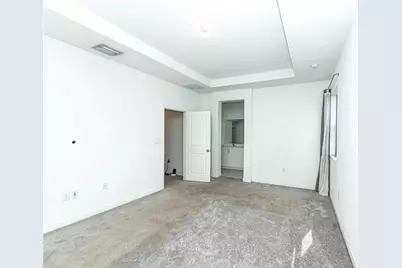 20920 NE 8th Ave, Miami, FL 33179 - Photo 11