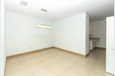 20920 NE 8th Ave, Miami, FL 33179 - Photo 7