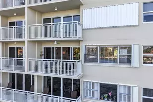 2611 N Riverside Dr, Pompano Beach, FL 33062 - Photo 61