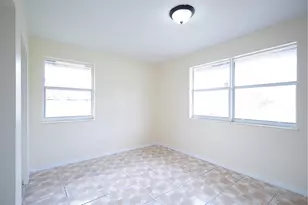 455 NW 14th St, Florida City, FL 33034 - Photo 11