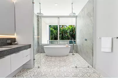 1022  Langer Way, Delray Beach, FL 33483 - Photo 19