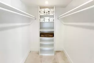 4800 Bayview Dr, Fort Lauderdale, FL 33308 - Photo 11