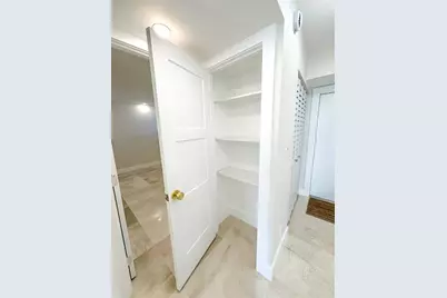 4800  Bayview Dr, Unit #503, Fort Lauderdale, FL 33308 - Photo 15