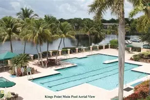 10738 W Clairmont Cir, Fort Lauderdale, FL 33321 - Photo 33