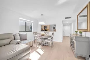 10738 W Clairmont Cir, Fort Lauderdale, FL 33321 - Photo 5