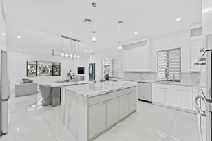 10595 Mira Vista Dr, Parkland, FL 33076 - Photo 11