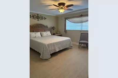 700 Layne Bl #212, Hallandale Beach, FL 33009 - Photo 11