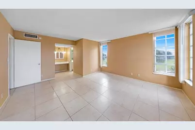 2681 S Course Dr, Unit #301, Pompano Beach, FL 33069 - Photo 15
