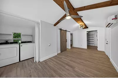 181 NE 15th Ter, Boca Raton, FL 33432 - Photo 15