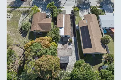 181 NE 15th Ter, Boca Raton, FL 33432 - Photo 5