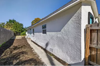 181 NE 15th Ter, Boca Raton, FL 33432 - Photo 41