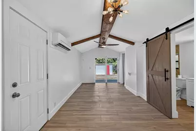 181 NE 15th Ter, Boca Raton, FL 33432 - Photo 11