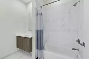 1025 NE 18th Ave, Fort Lauderdale, FL 33304 - Photo 7