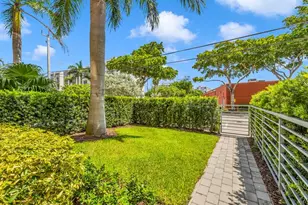 1025 NE 18th Ave, Fort Lauderdale, FL 33304 - Photo 9