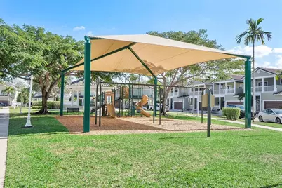 10573 NW 56th Pl, Coral Springs, FL 33076 - Photo 25