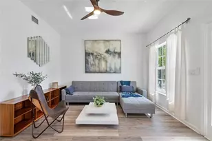 10573 NW 56th Pl, Coral Springs, FL 33076 - Photo 3