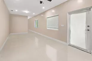 141 NW 12th St, Pompano Beach, FL 33060 - Photo 11