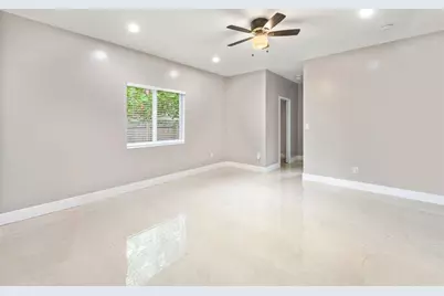 141 NW 12th St, Pompano Beach, FL 33060 - Photo 7