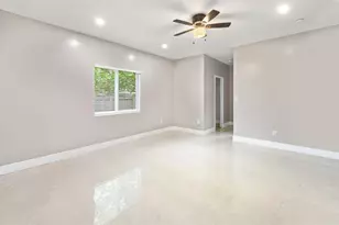 141 NW 12th St, Pompano Beach, FL 33060 - Photo 7