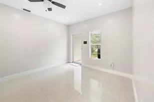 141 NW 12th St, Pompano Beach, FL 33060 - Photo 13