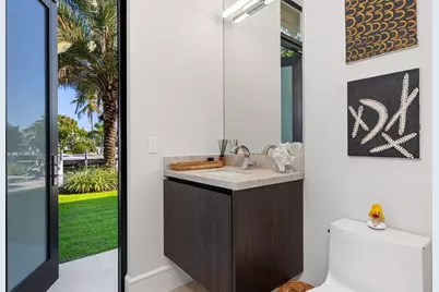 100  Royal Palm Drive, Fort Lauderdale, FL 33301 - Photo 33