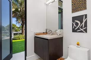 100 Royal Palm Dr, Fort Lauderdale, FL 33301 - Photo 33