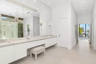 100 Royal Palm Dr, Fort Lauderdale, FL 33301 - Photo 43