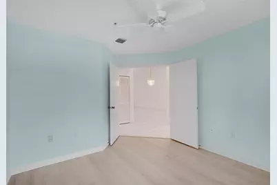 5876  Regal Glen Dr, Unit #201, Boynton Beach, FL 33437 - Photo 23