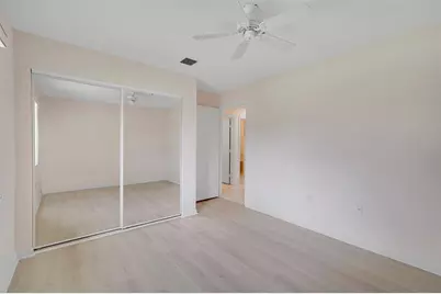 5876  Regal Glen Dr, Unit #201, Boynton Beach, FL 33437 - Photo 25