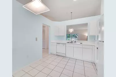 5876  Regal Glen Dr, Unit #201, Boynton Beach, FL 33437 - Photo 11