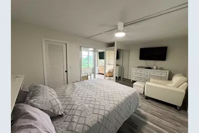 410  Grantham A, Unit #410, Deerfield Beach, FL 33442 - Photo 11