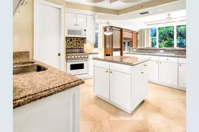 2494 S Ocean Blvd, Unit #F, Boca Raton, FL 33432 - Photo 13