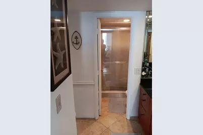 305 N Pompano Beach Blvd, Unit #706, Pompano Beach, FL 33062 - Photo 17