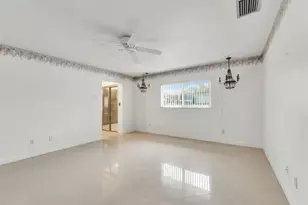 4490 NW 43rd St, Lauderdale Lakes, FL 33319 - Photo 7