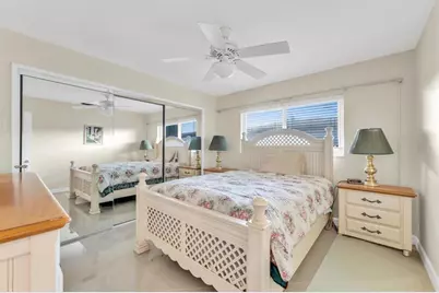 4490 NW 43rd St, Lauderdale Lakes, FL 33319 - Photo 17