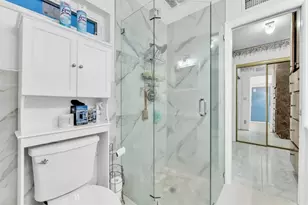 4490 NW 43rd St, Lauderdale Lakes, FL 33319 - Photo 11