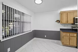 2606 NW 104th Ave, Sunrise, FL 33322 - Photo 5