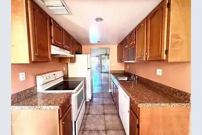 3321 NW 47th Terrace, Unit #232, Lauderdale Lakes, FL 33319 - Photo 5