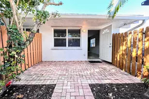 758 NE 13th Ct, Fort Lauderdale, FL 33304 - Photo 1