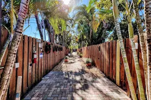 758 NE 13th Ct, Fort Lauderdale, FL 33304 - Photo 27