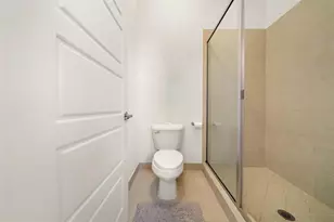 631 NE 191st Terrace, Miami, FL 33179 - Photo 15