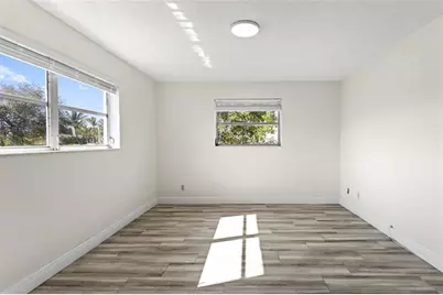 493 NW 43rd St, Unit #8, Fort Lauderdale, FL 33309 - Photo 19