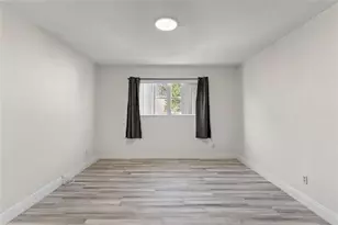 493 NW 43rd St, Fort Lauderdale, FL 33309 - Photo 23