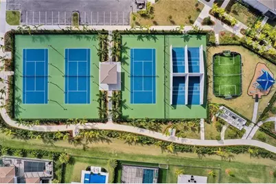 10705  Aqua Ct, Parkland, FL 33076 - Photo 25