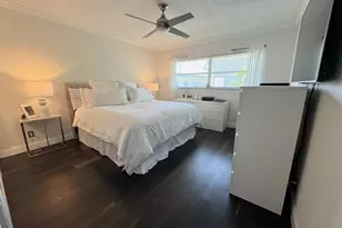 2141 NE 68th St, Fort Lauderdale, FL 33308 - Photo 11